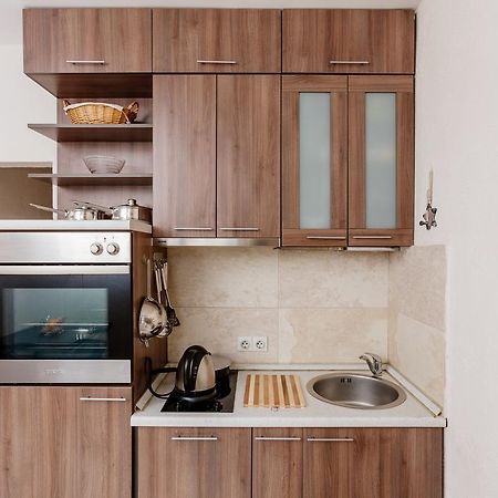 Celine'S Place By The Sea Kotor Extérieur photo