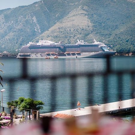 Celine'S Place By The Sea Kotor Extérieur photo