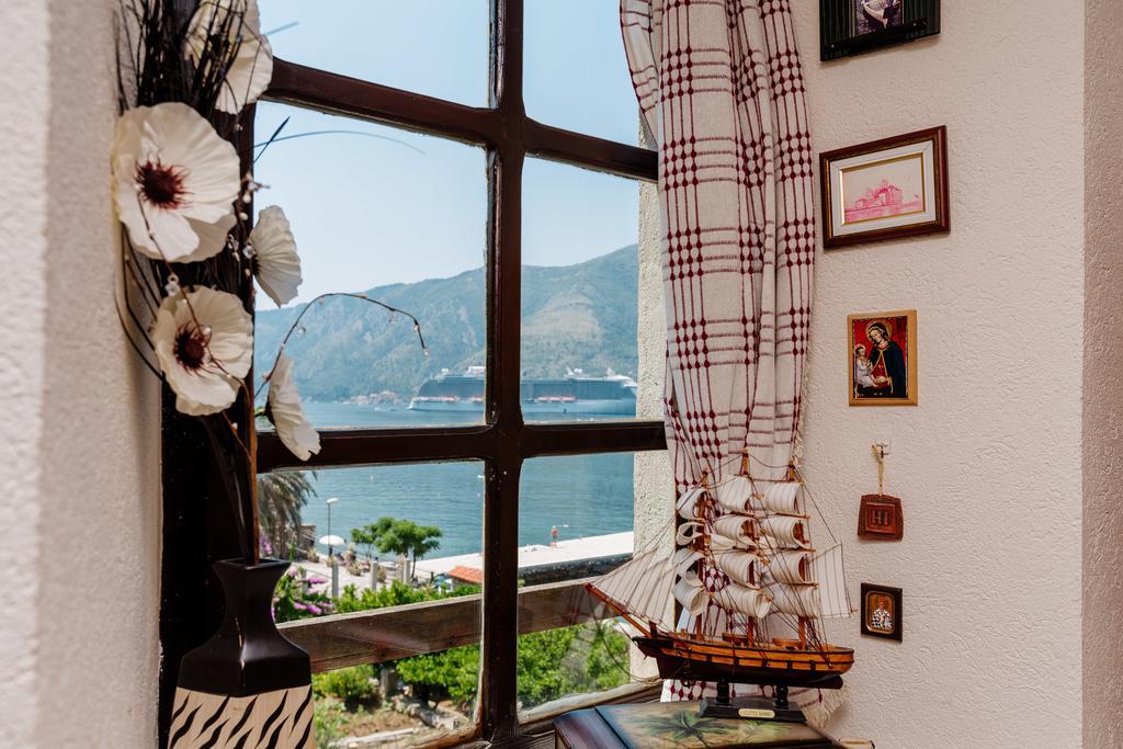 Celine'S Place By The Sea Kotor Extérieur photo