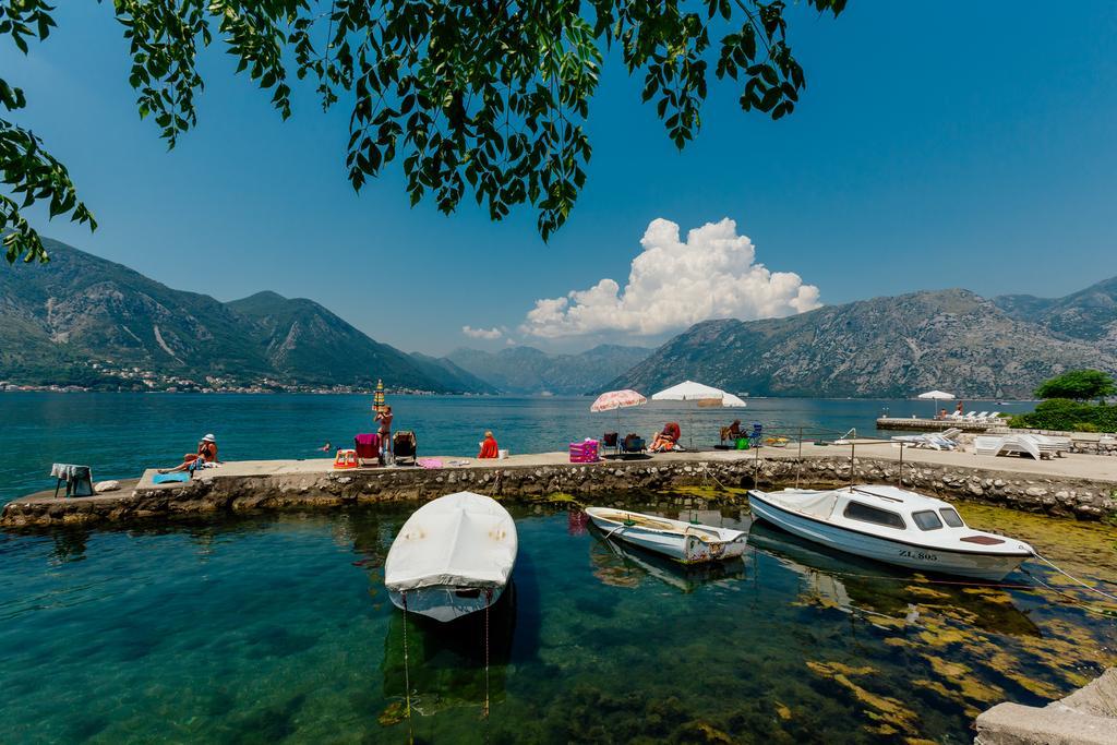Celine'S Place By The Sea Kotor Extérieur photo