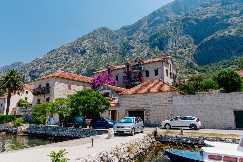 Celine'S Place By The Sea Kotor Extérieur photo